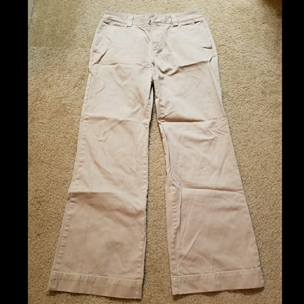 Old Navy Khaki pants